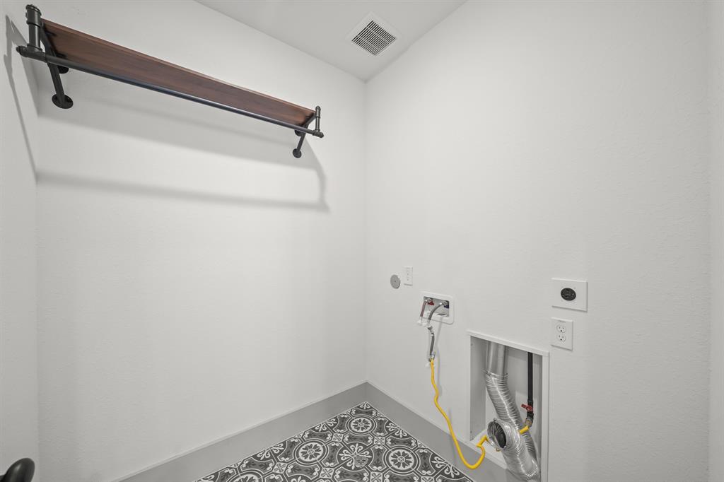 1522 Callaking Place