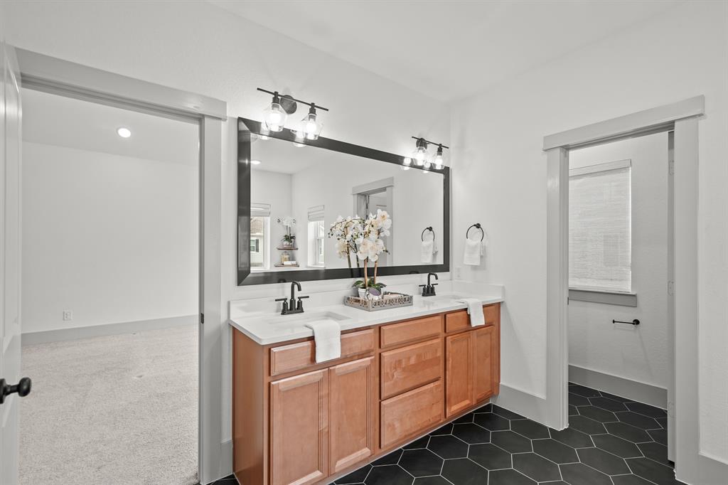 1522 Callaking Place