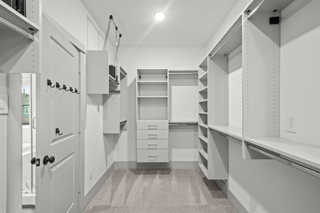 1522 Callaking Place