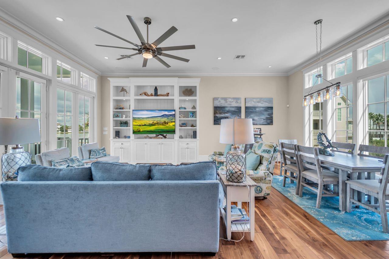 3509 Petite Circle