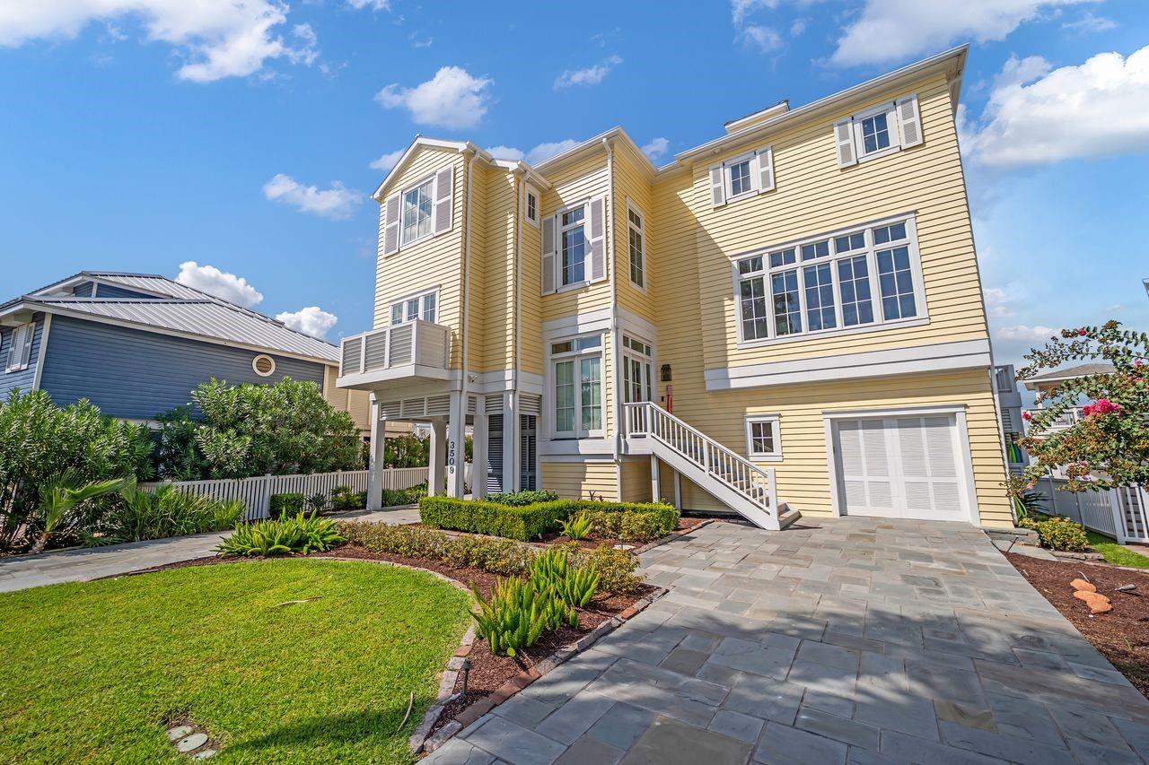 3509 Petite Circle
