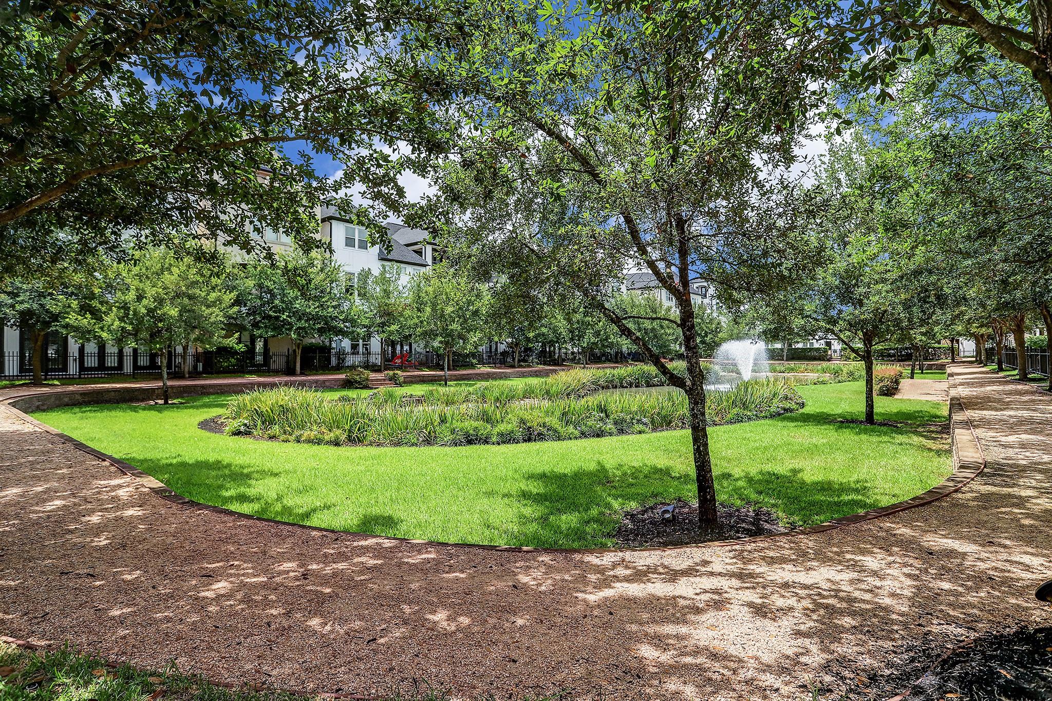 10912 Wrenwood Park