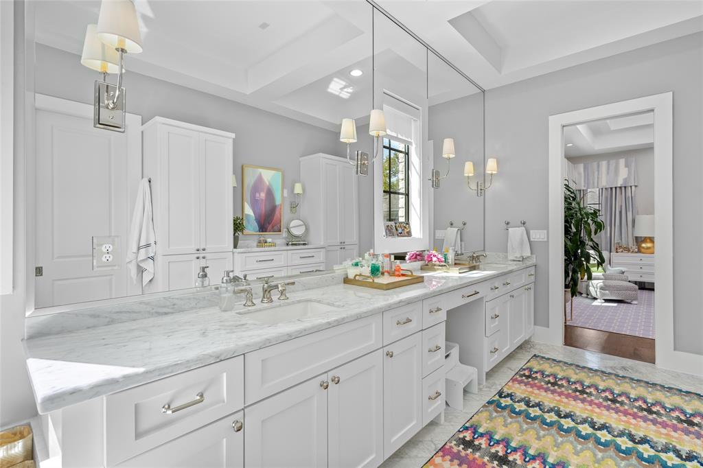 2519 Swift Boulevard