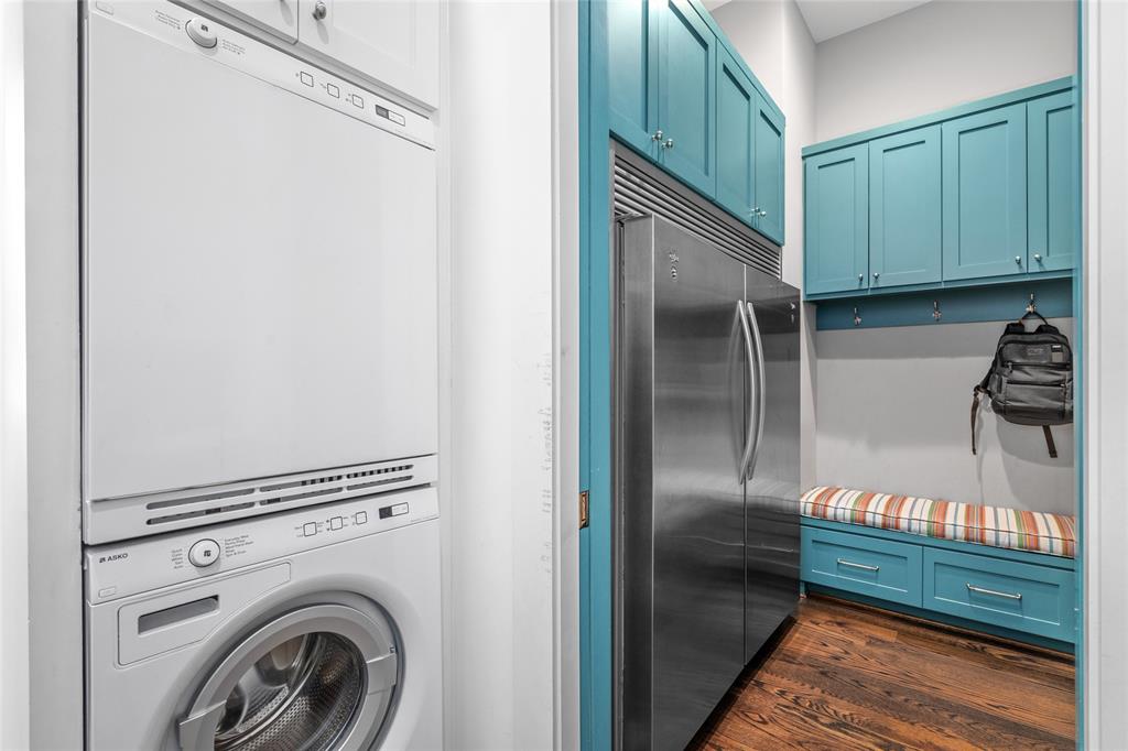 2519 Swift Boulevard