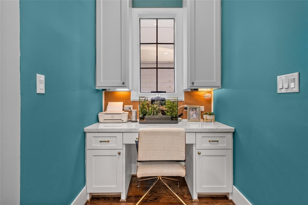 2519 Swift Boulevard