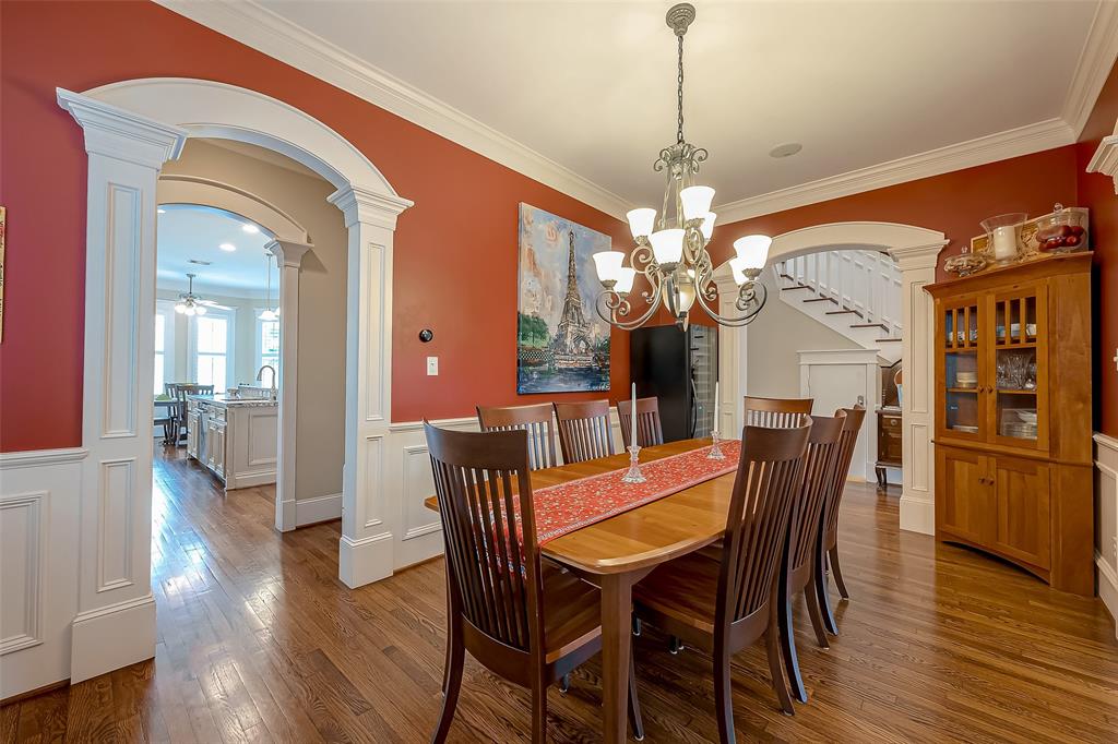 528 W 23rd Street