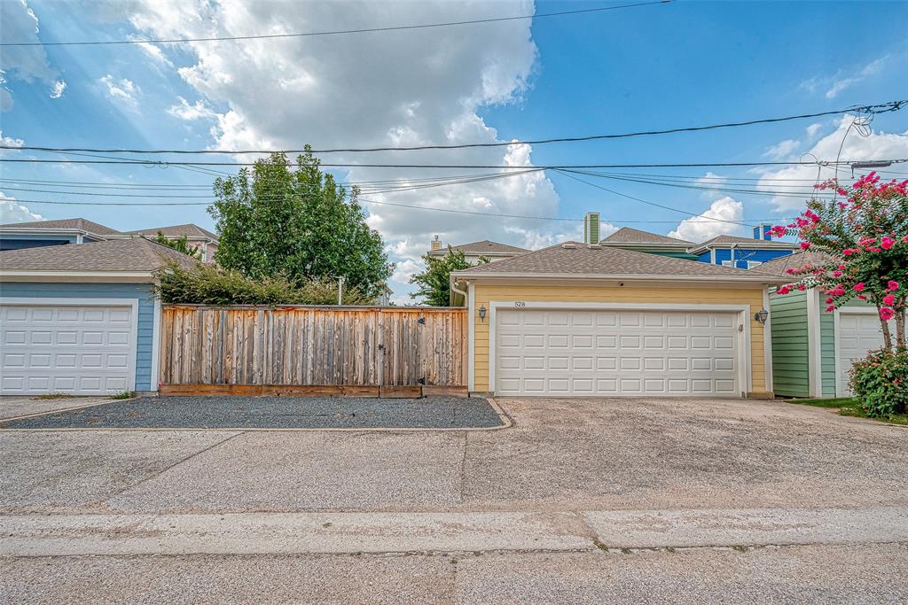 528 W 23rd Street