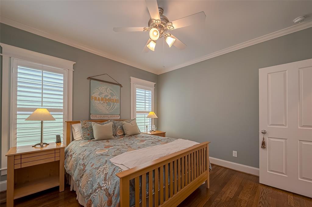 528 W 23rd Street