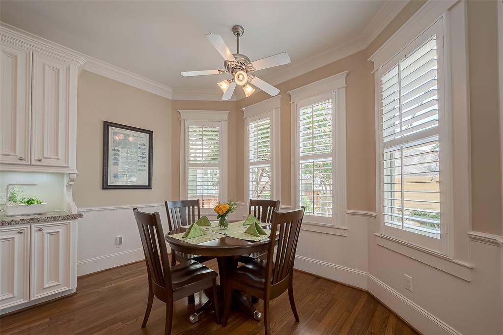 528 W 23rd Street