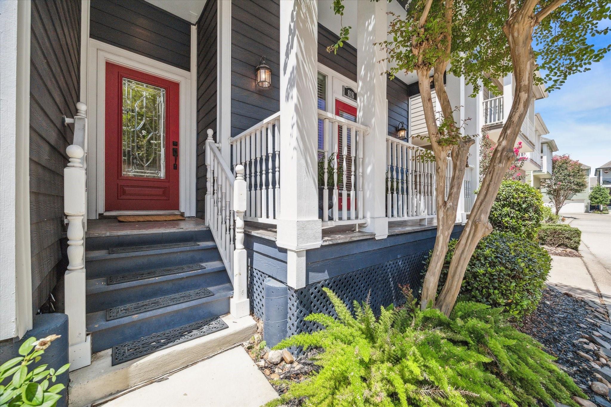 818 Garden Trace Lane