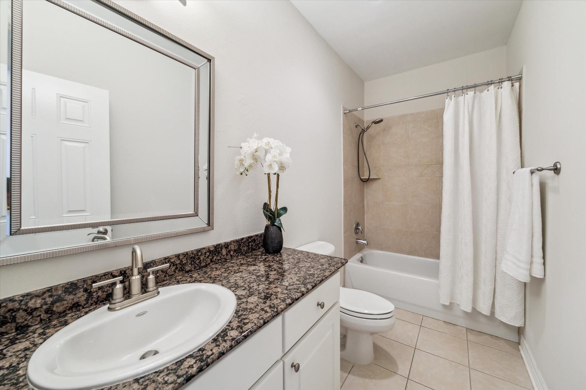 818 Garden Trace Lane