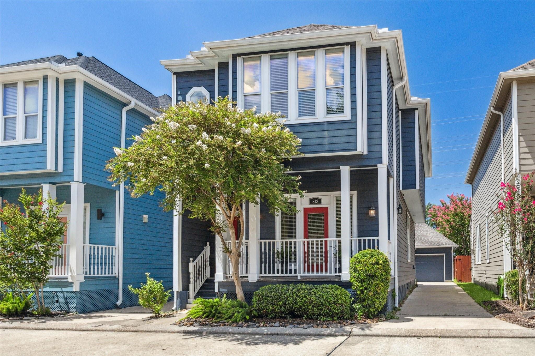 818 Garden Trace Lane