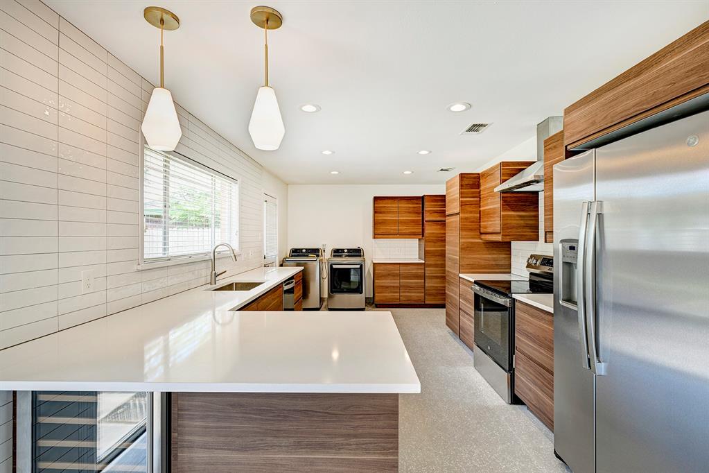 9771 Westview Drive
