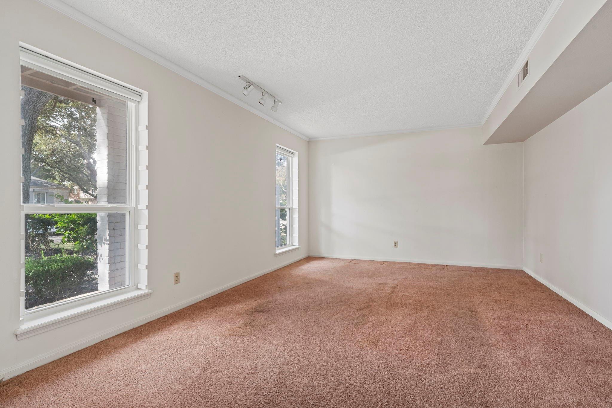 805 Chevy Chase Circle