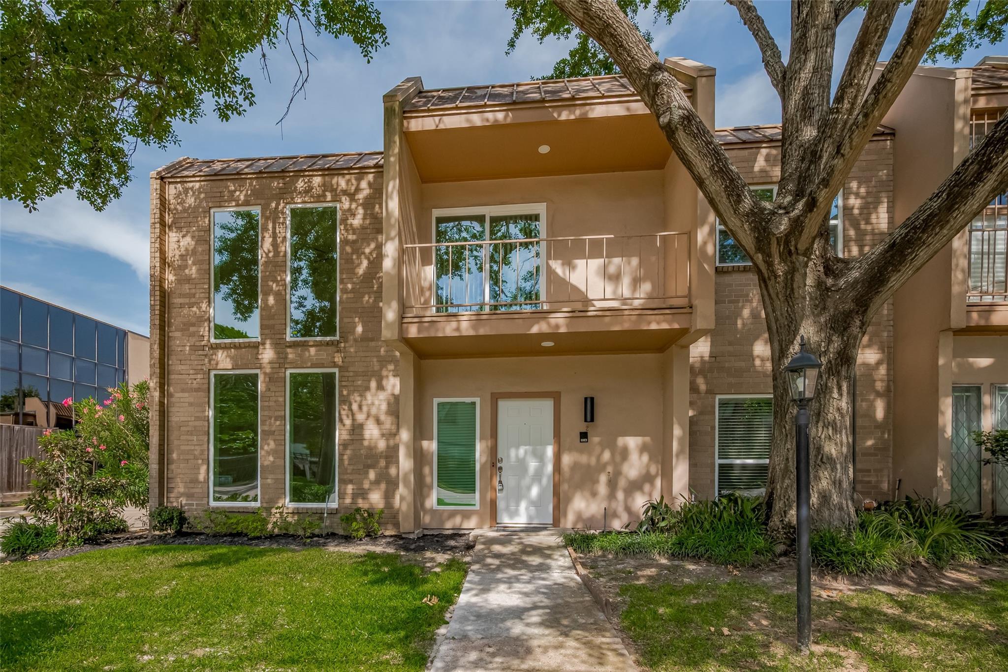 1115 Augusta Drive # 2