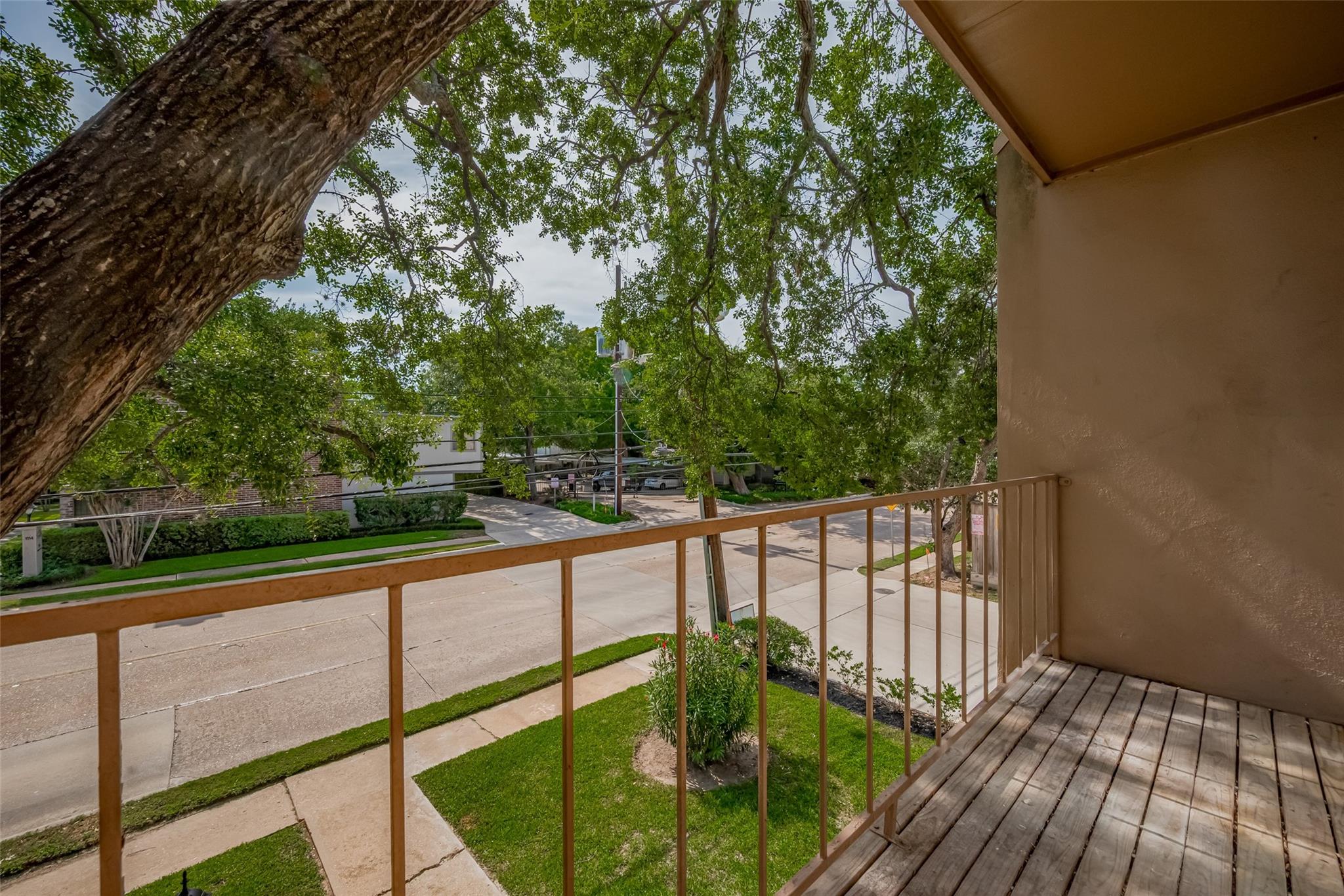 1115 Augusta Drive # 2