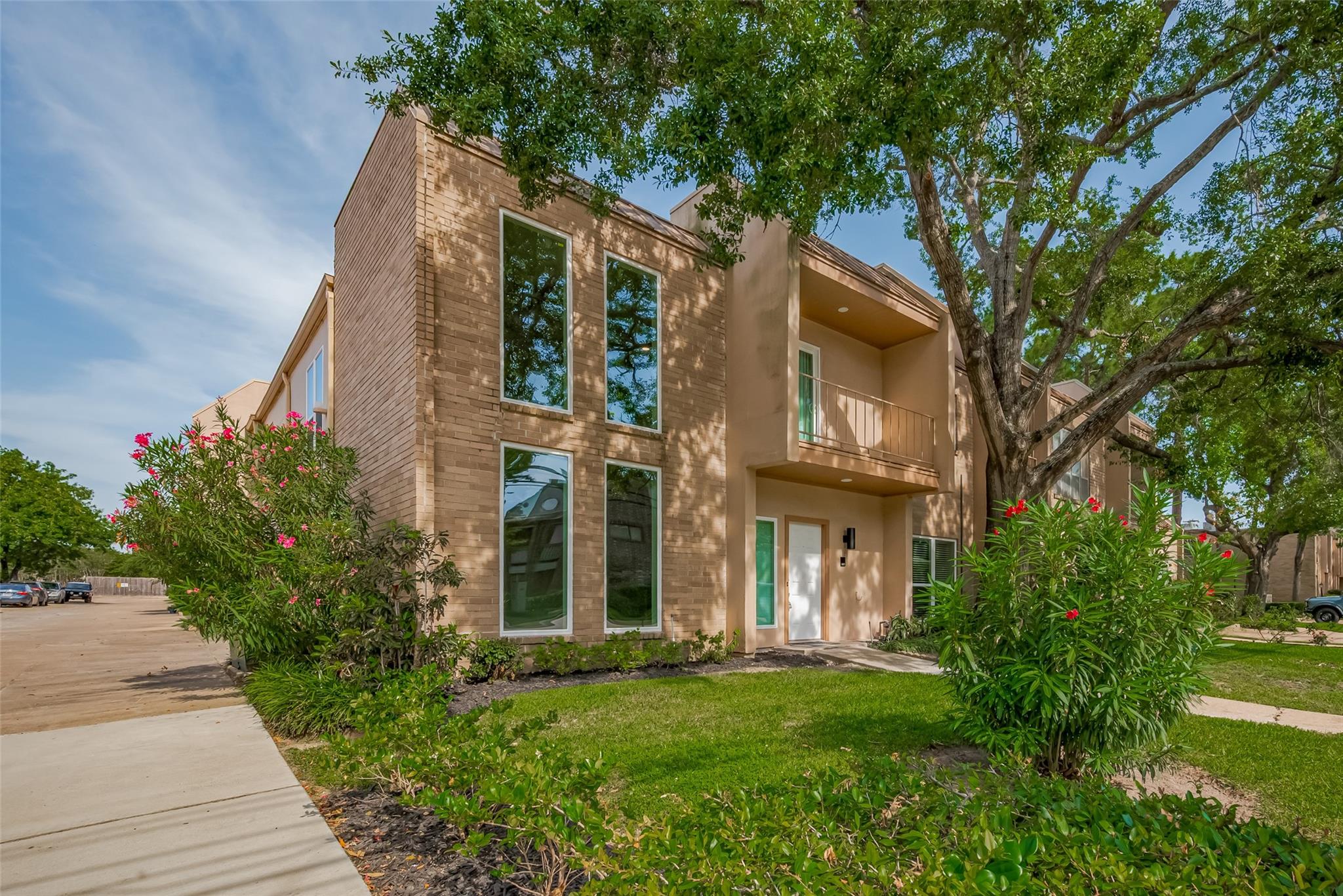 1115 Augusta Drive # 2