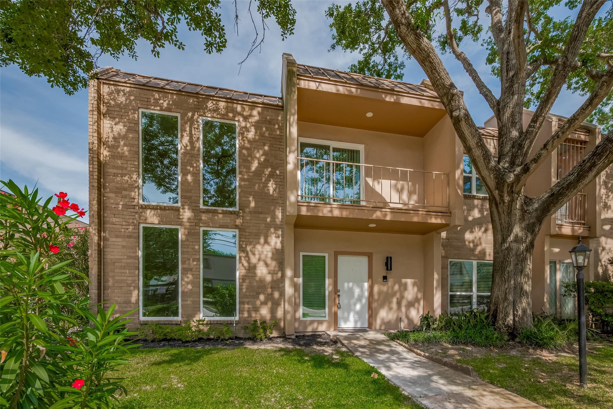 1115 Augusta Drive # 2