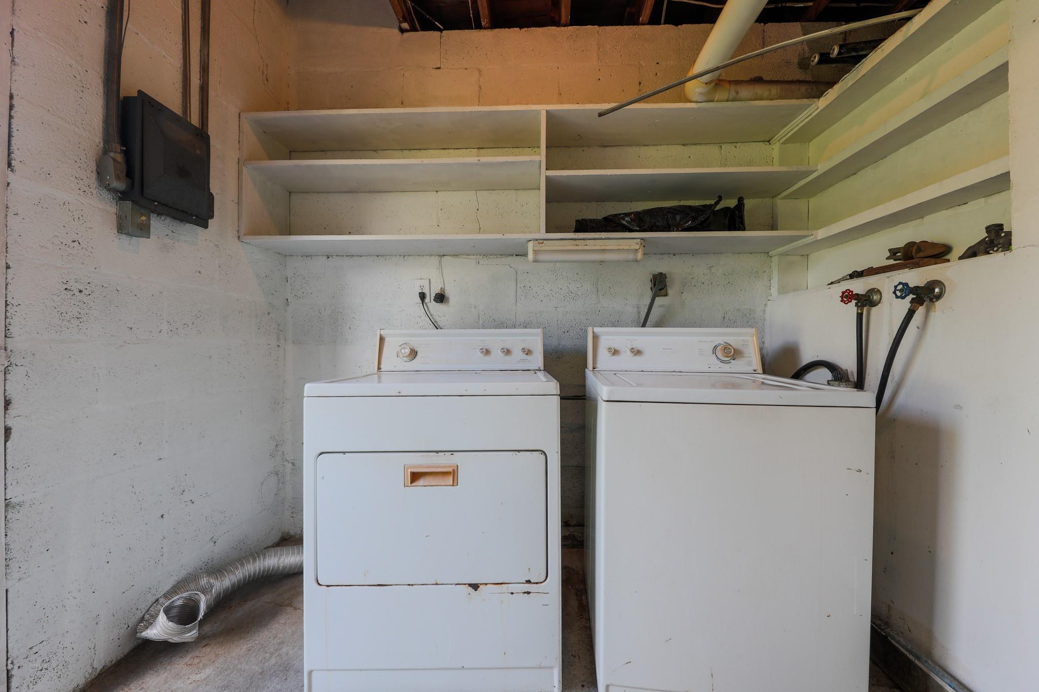 1410 Herkimer Street Unit: 1/2