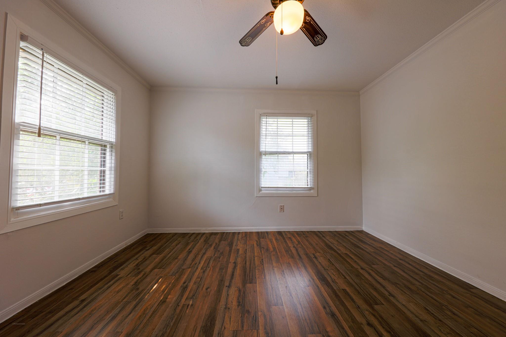 1410 Herkimer Street Unit: 1/2