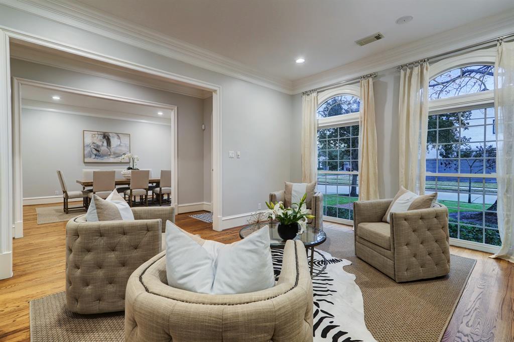 6412 Wakeforest Avenue