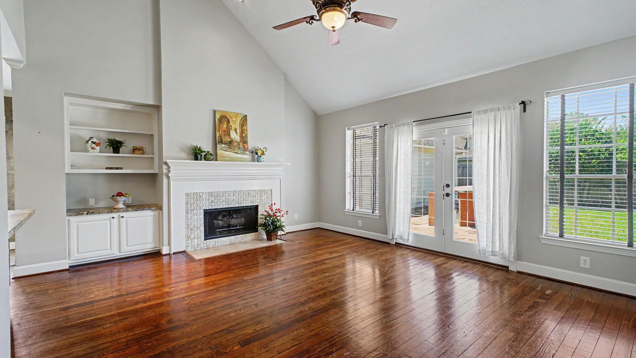 2906 Bay Isle Court