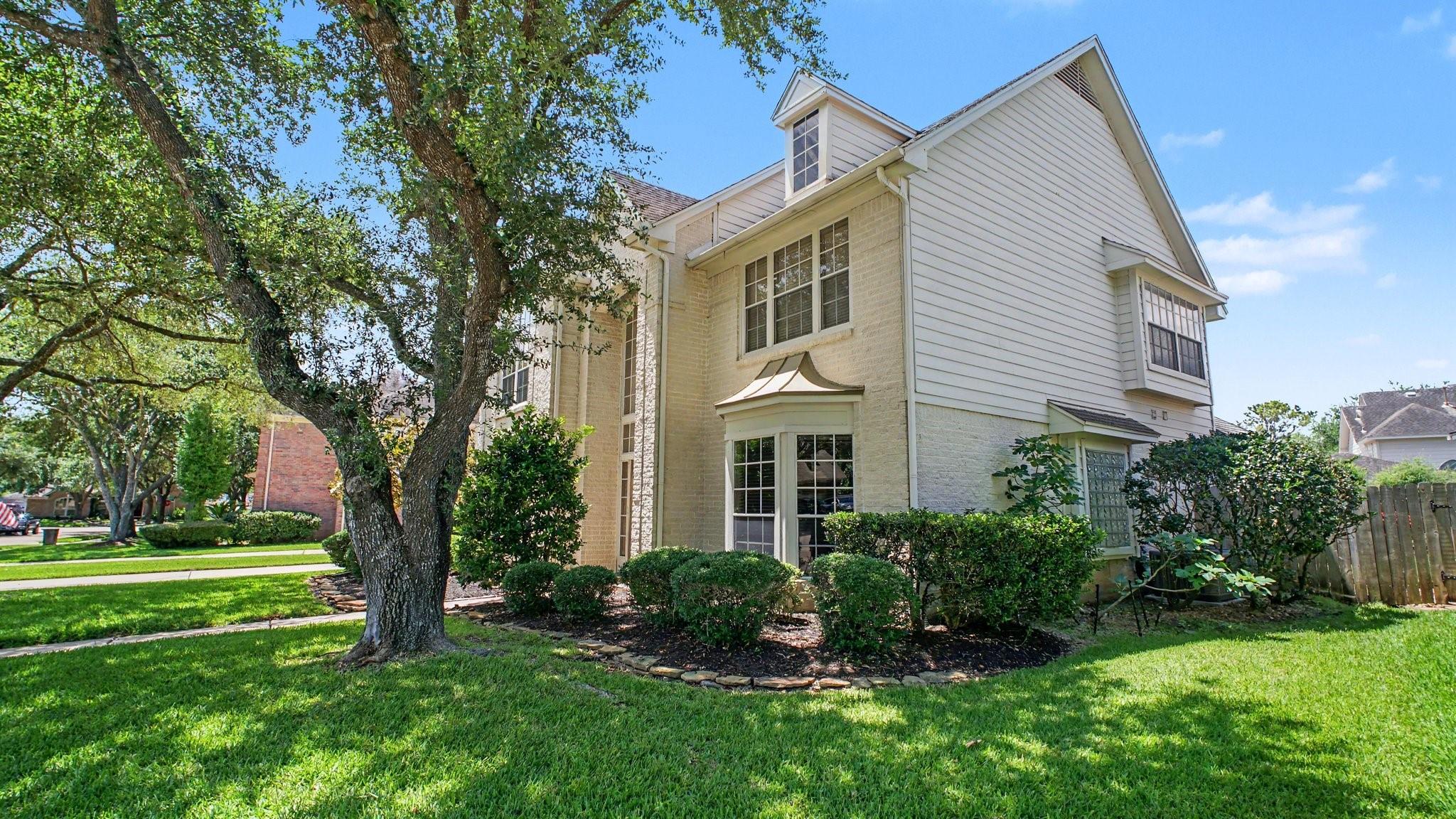 2906 Bay Isle Court