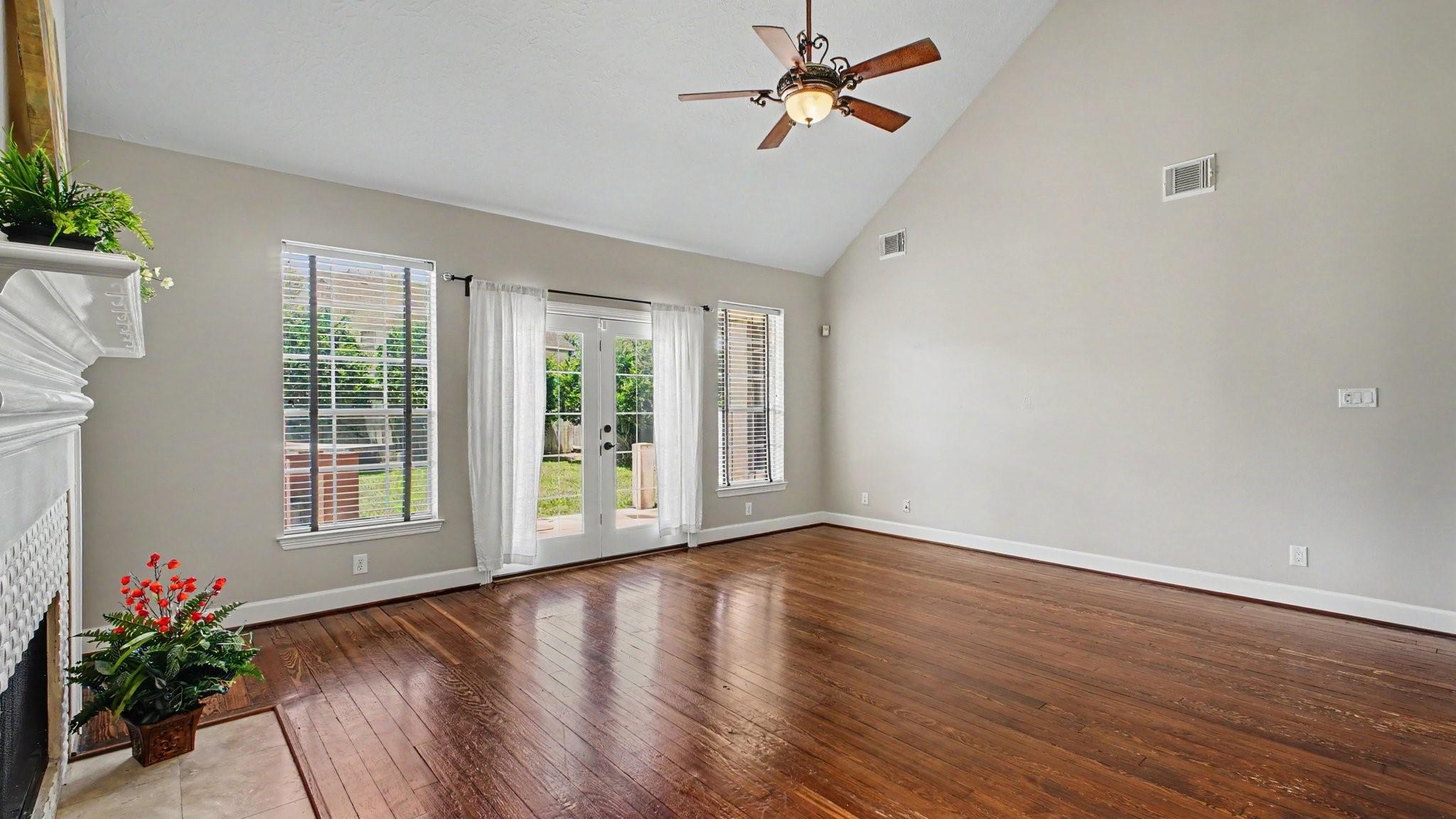 2906 Bay Isle Court