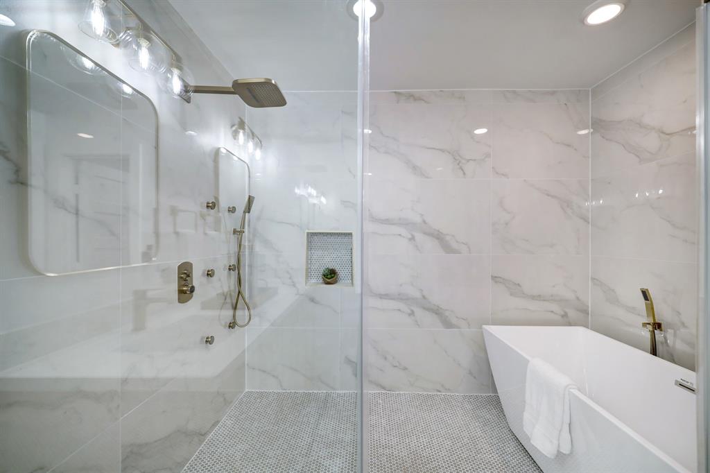 6254 Locke Lane