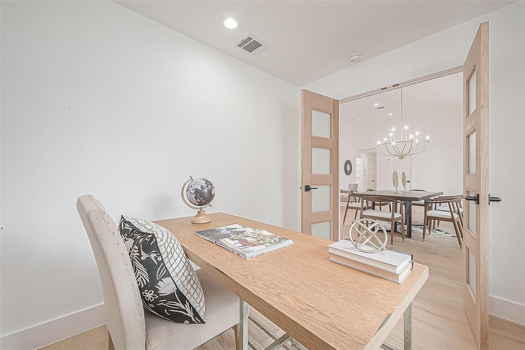 6254 Locke Lane