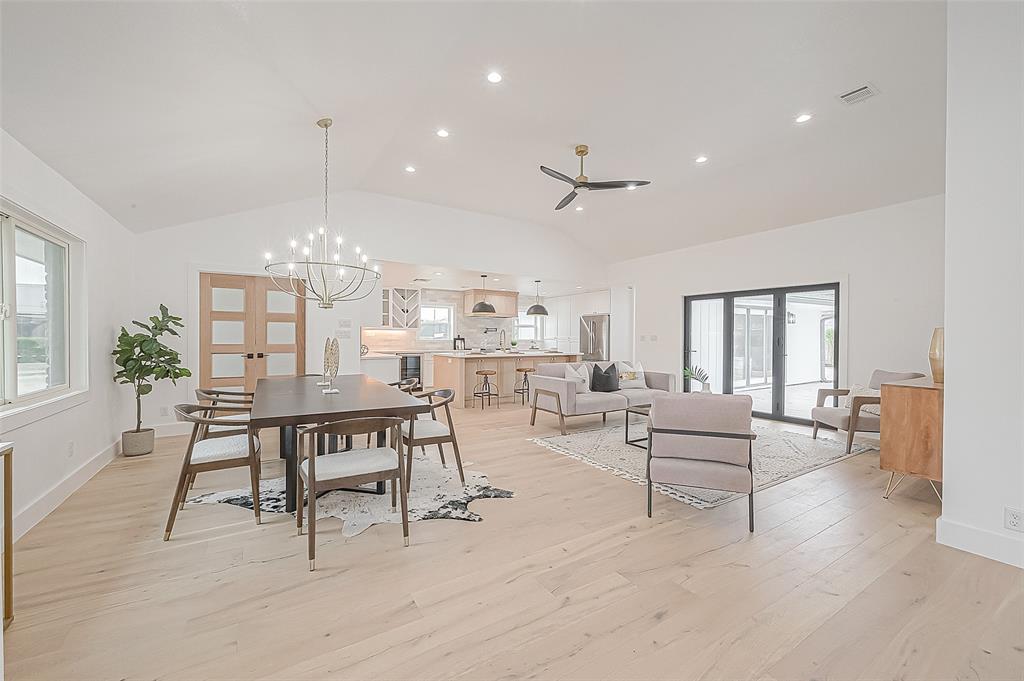 6254 Locke Lane