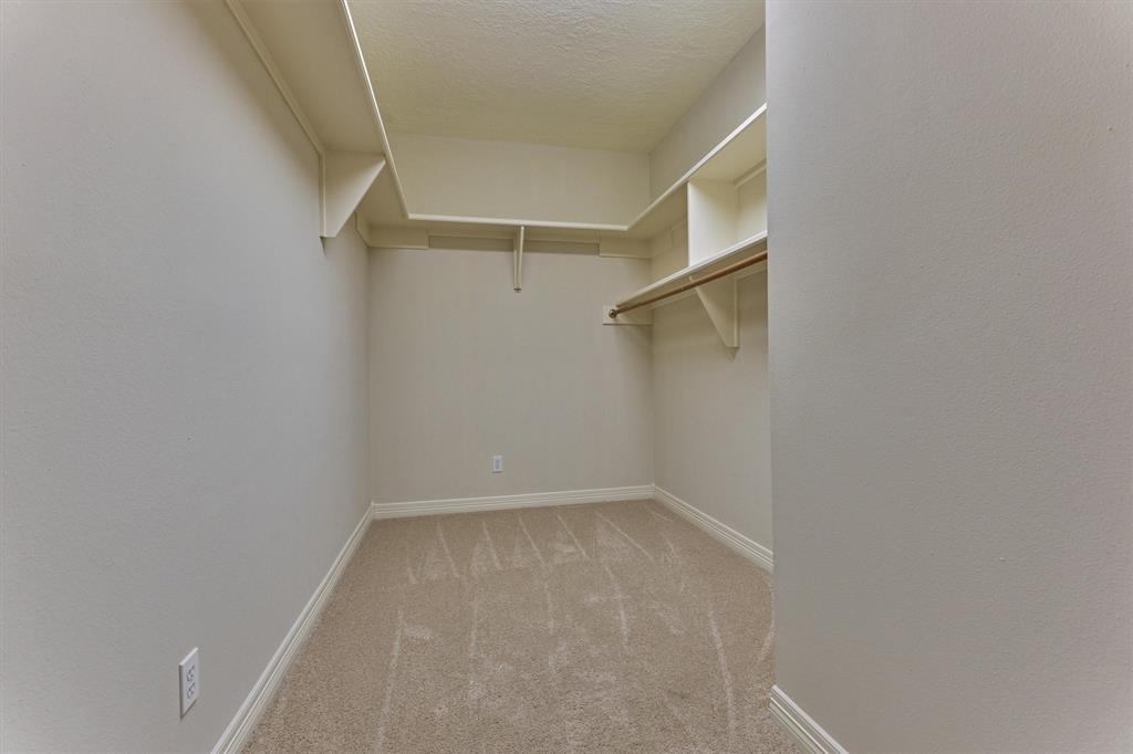 8806 Heather Circle