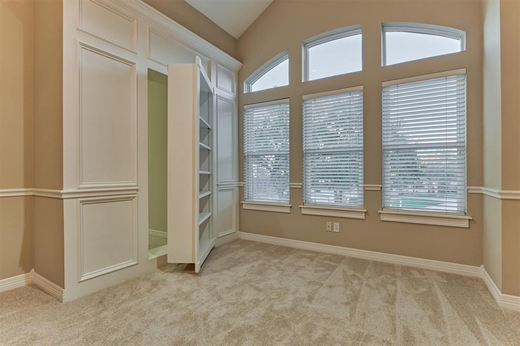 8806 Heather Circle