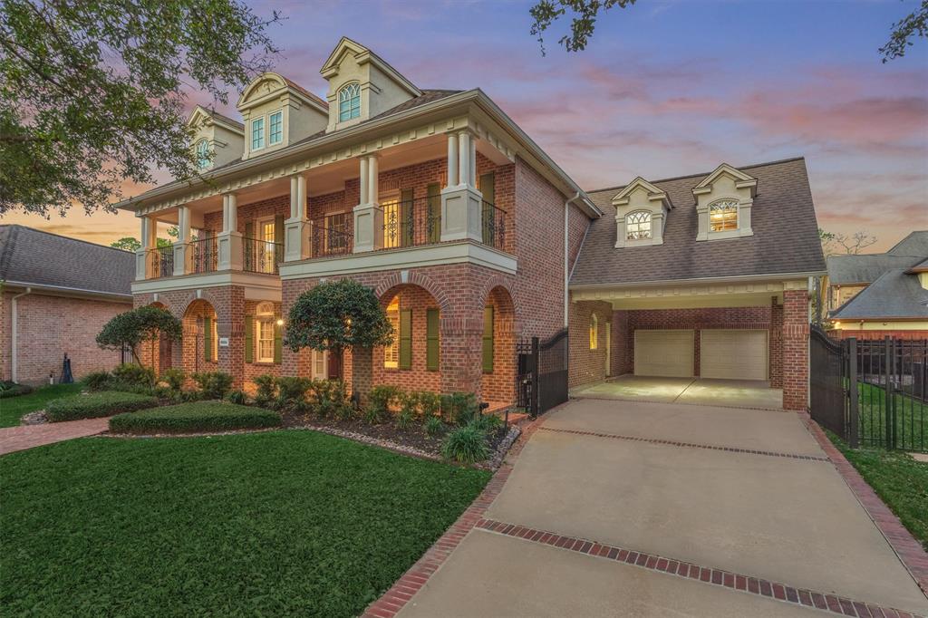 8806 Heather Circle
