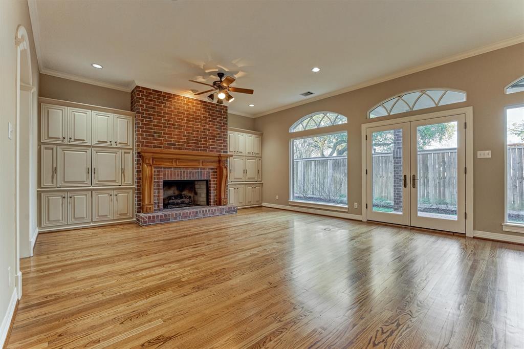 8806 Heather Circle