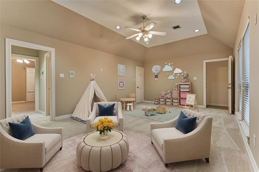 8806 Heather Circle