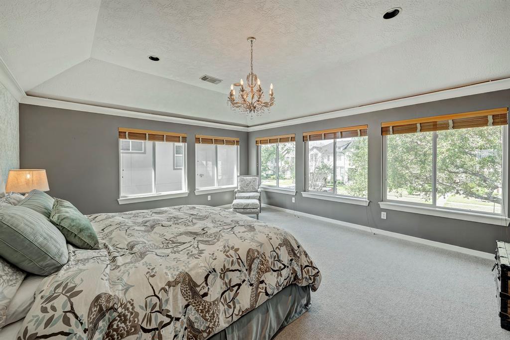 4617 Oakdale Street