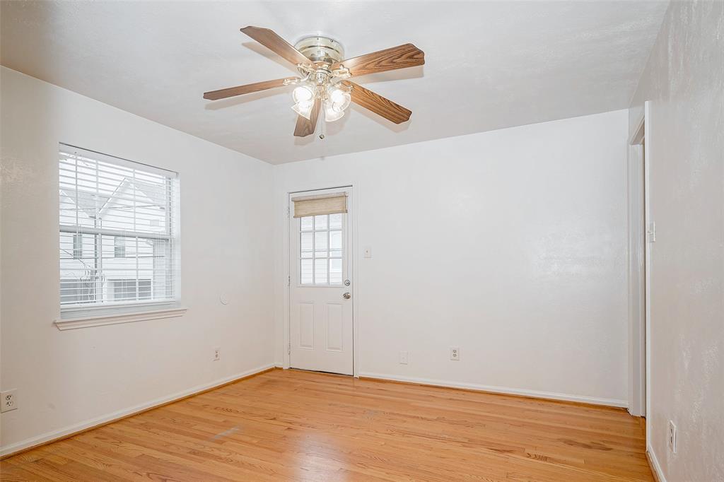 115 Aurora Street # 4
