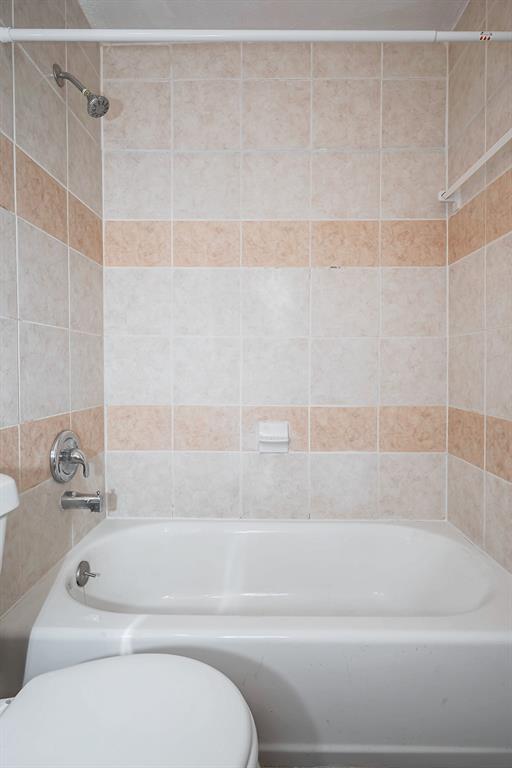 115 Aurora Street # 4