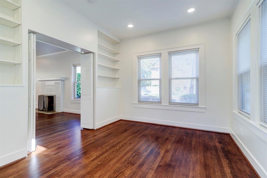 2114 Westgate Drive