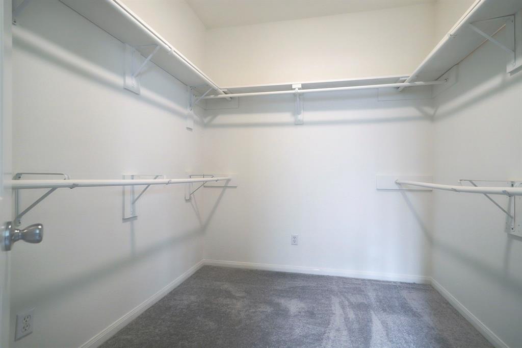 2114 Westgate Drive