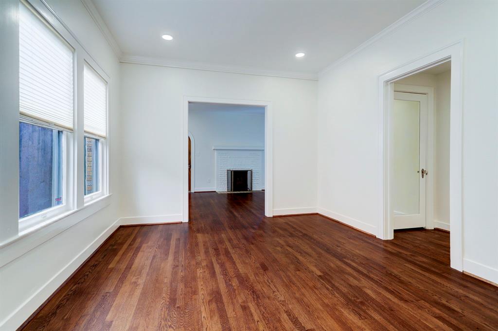 2114 Westgate Drive