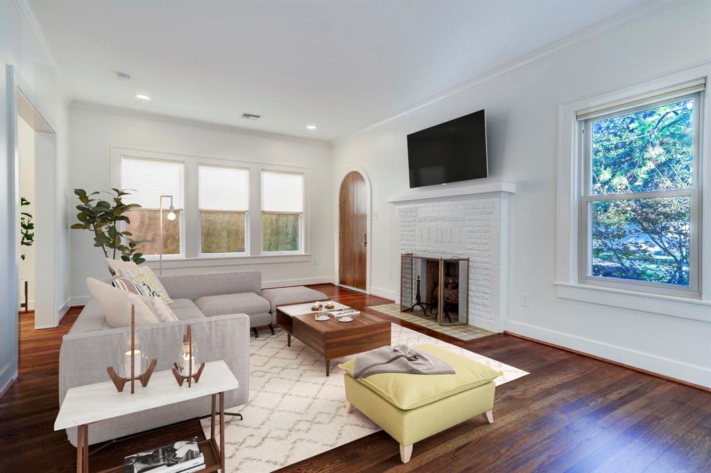 2114 Westgate Drive