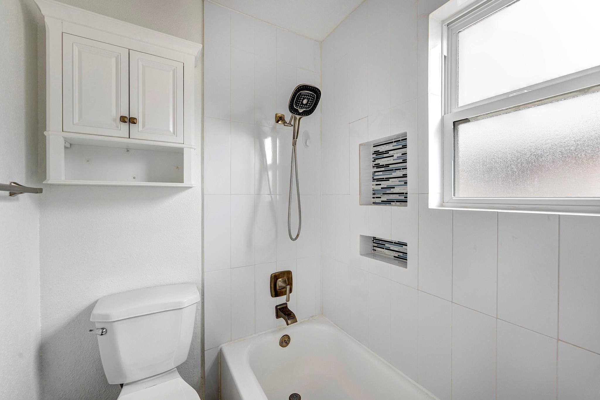 2323 Augusta Drive # 5