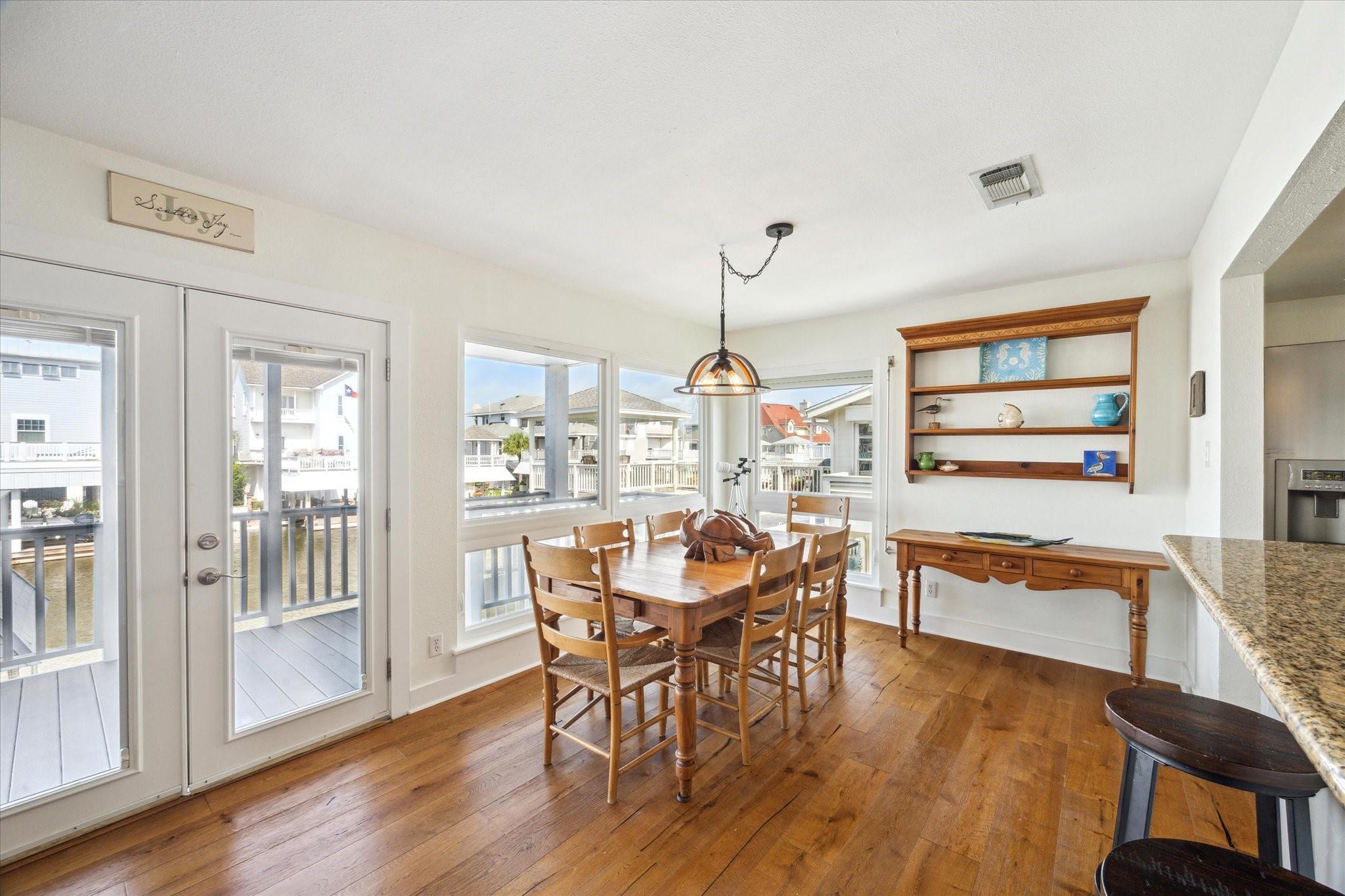 3411 Petite Circle