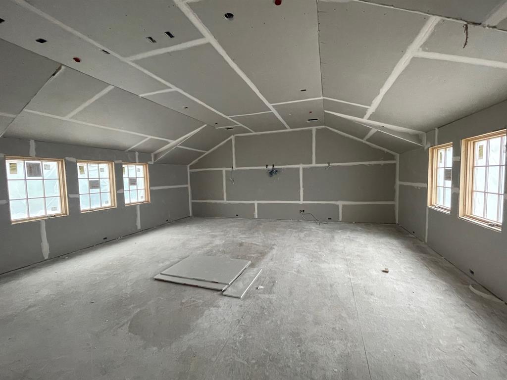 11705 Forest Glen Street