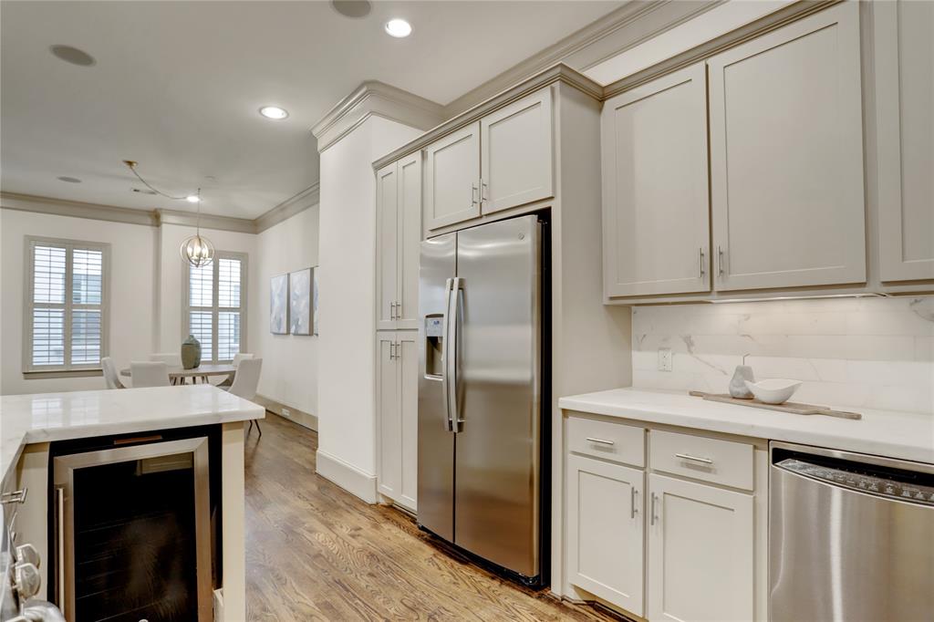 4031 Bellefontaine Street # 114
