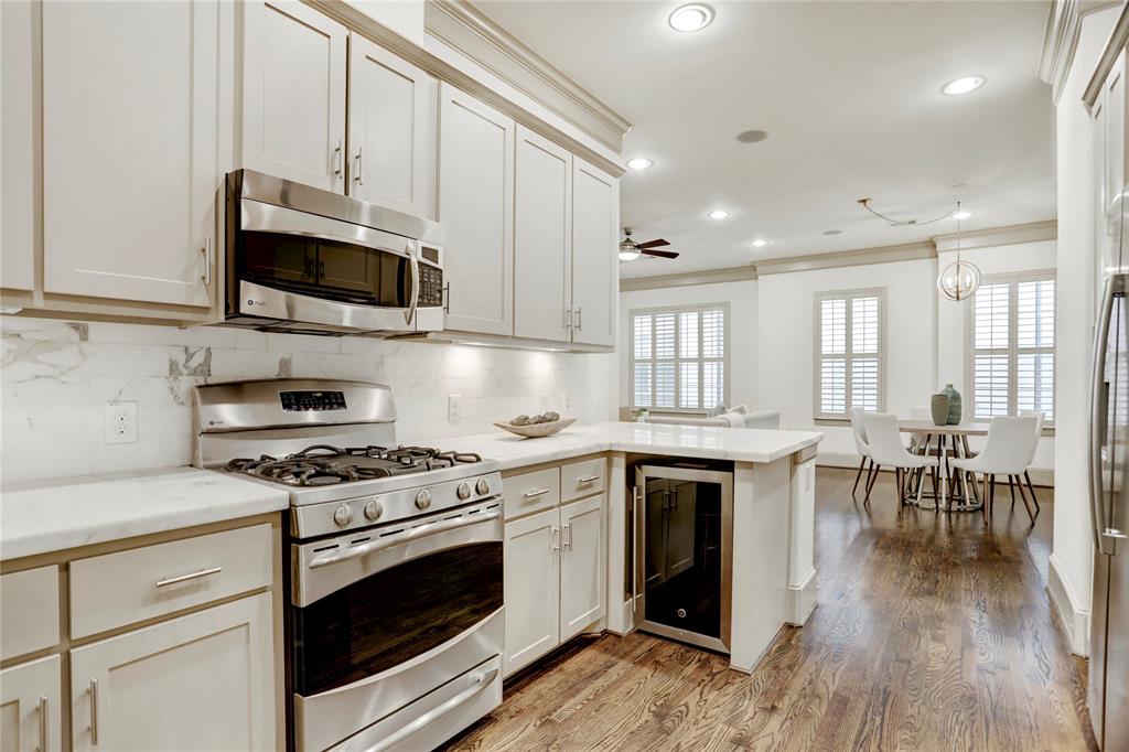 4031 Bellefontaine Street # 114