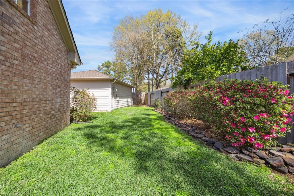3622 Valley Chase Drive