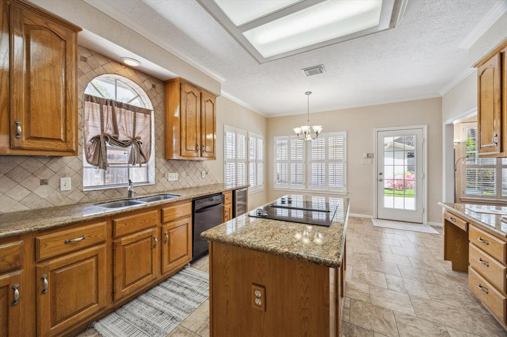 3622 Valley Chase Drive
